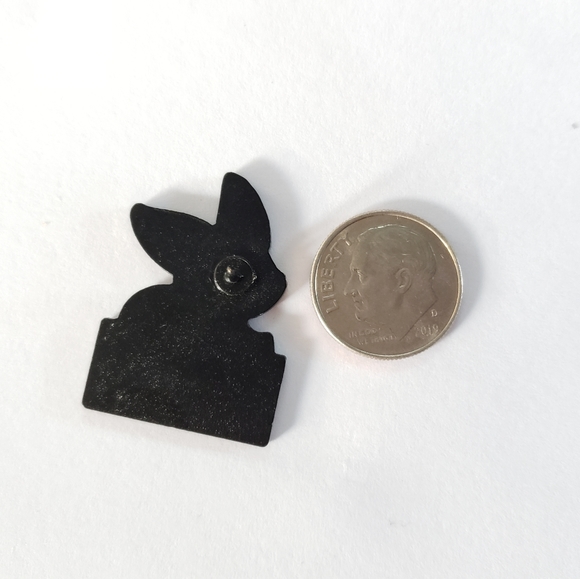 {5/$25} cute grouchy fox pin - Picture 2 of 3